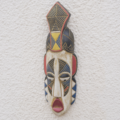 Máscara de madera africana, 'Jaja' - Máscara de madera africana Sese hecha a mano de Ghana