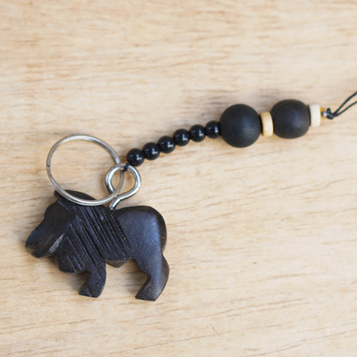 Schlüsselanhänger aus Ebenholz mit Perlen - Umweltfreundlicher Löwe-Schlüsselanhänger aus Ebenholz mit Holzperlen