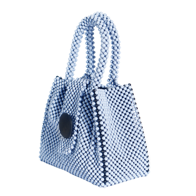 Tasche aus recyceltem Kunststoff mit Perlengriff, „Periwinkle Today“ – umweltfreundliche, moderne Kunststofftasche mit Perlengriff aus Ghana