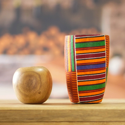 Portalápices de madera y algodón decoupage - Portalápices de madera decoupage hecho a mano con tela Kente africana