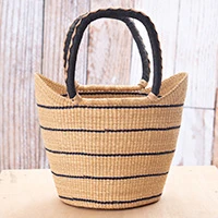 Natural fiber shoulder bag, 'Everyday Natural' - Eco-Friendly Leather-Accented Natural Fiber Shoulder Bag