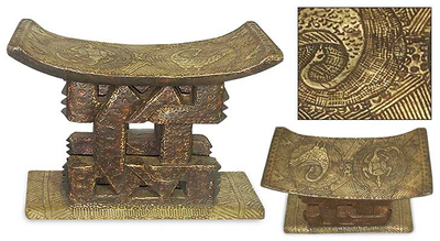 Ashanti throne stool, 'Mmaa Gwa' - Ashanti throne stool