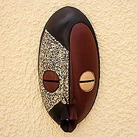 Máscara de madera Ashanti, 'Good Service' - Mascara de madera de la tribu ashanti