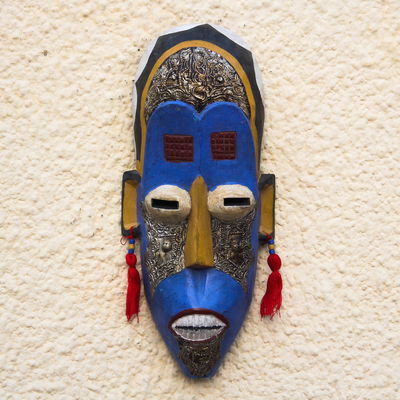 Akan-Holzmaske, 'Für immer Gast' - Handgefertigte Holzmaske