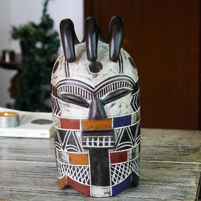 Máscara africana de madera congoleña - Máscara de pared de madera congoleña
