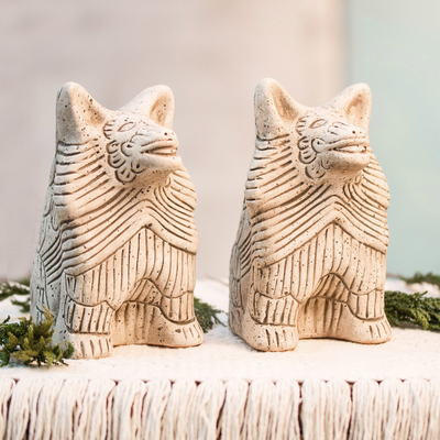 Ceramic statuettes, 'Coyote Battalion' (pair) - 2 Ceramic Aztec Replica Wild Dog Statuettes Mexico (Pair)