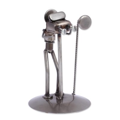 Auto part statuette, 'Studio Photographer' - Auto part statuette