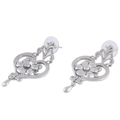 Sterling silver dangle earrings, 'Daisy Hearts' - Hand Crafted Floral Sterling Silver Dangle Earrings
