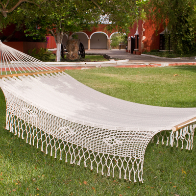 Cotton hammock, 'Maya Daydream' (single) - Natural Cotton Hammock Single Size Handmade in Mexico