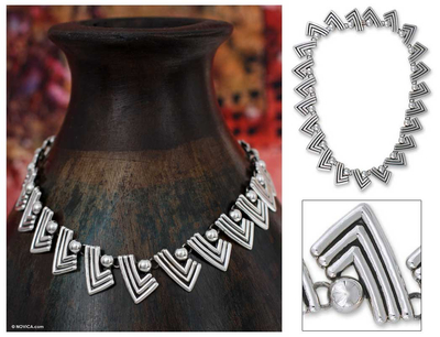 Collar de eslabones de plata de primera ley, 'Victoria Azteca' - Collar único de eslabones de plata de Taxco