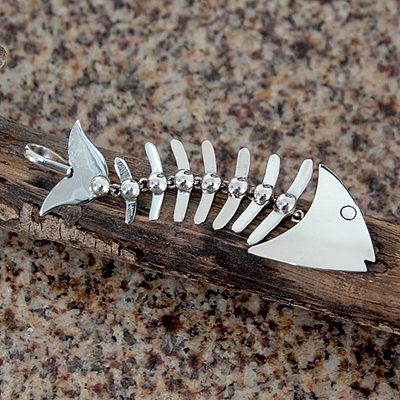925 Sterling Silver Fish Bone Skeleton Pendant Necklace en 2023