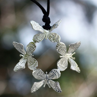 Sterling silver pendant necklace, 'Monarch Butterfly' - Unique Mexican Sterling Silver Pendant Necklace