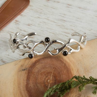 Onyx cuff bracelet, 'Hope' - Hand Made Taxco Silver Onyx Bracelet