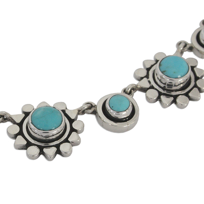 Türkisfarbene Blumenkette - Handgefertigte florale Halskette aus natürlichem Türkis aus Sterlingsilber