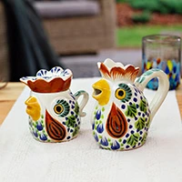 Majolica ceramic sugar bowl and creamer, Roosters