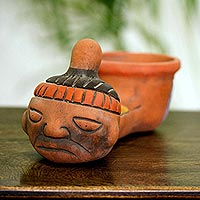 Réplica de silbato de cerámica, 'Niño azteca llorando' - Réplica de silbato de cerámica arqueológica hecha a mano