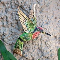 Escultura de pared de hierro, 'Pequeño Colibrí Esmeralda' - Escultura de pared de hierro artesanal artesanal de aves México