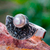 Anillo de cóctel con perlas cultivadas - Perla gris en anillo de cóctel moderno de plata de ley