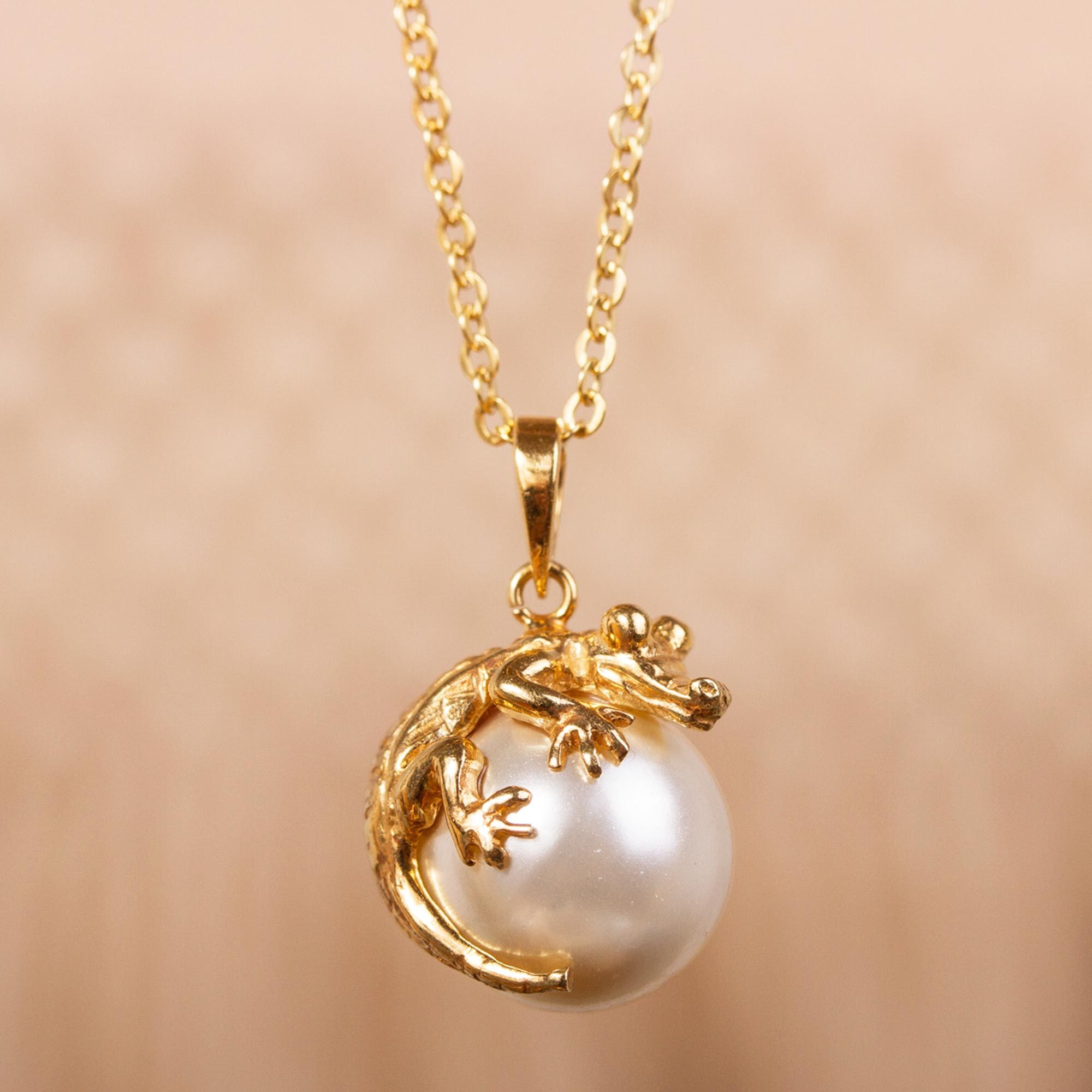crocodile necklace
