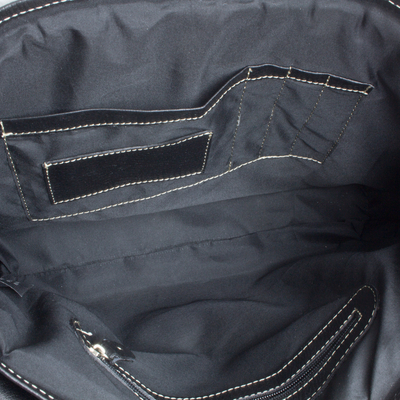 Aktentasche aus Leder - Handgefertigte moderne Aktentasche aus schwarzem Leder im professionellen Stil