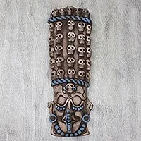 Máscara de cerámica, 'Maya Tzompantli' - Motivo de calavera de cerámica maya y azteca mexicana Mascarilla