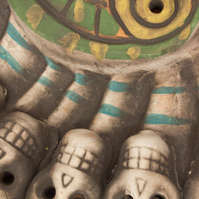 Máscara de cerámica, 'Danza de la muerte de Quetzalcóatl' - Máscara prehispánica de cerámica mexicana con calaveras