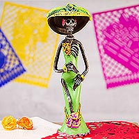 Featured review for Ceramic sculpture, Dazzling Catrina