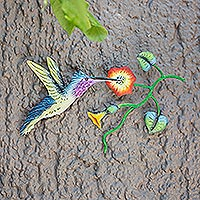Arte de pared de acero, 'Néctar exótico en amarillo' - Arte de pared de acero de colibrí mexicano hecho a mano