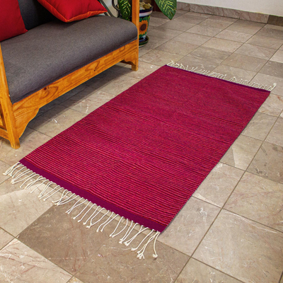 Teppich aus zapotekischer Wolle, 'Oaxaca Guelaguetza'. - Rosa und lila handgewebter 2. authentischer zapotekischer Teppich