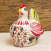 Majolica ceramic covered dish, Pretty Hen