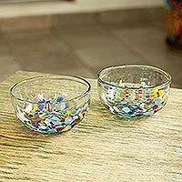 Geblasene Glasschalen, „Confetti Festival“ (Paar) – 2 handgefertigte bunte mexikanische mundgeblasene Schalen-Set