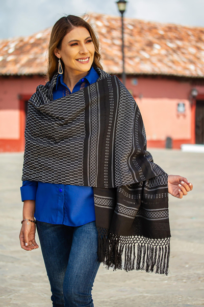 Rebozo-Schal aus zapotekischer Baumwolle, 'Fiesta in Schwarz und Silber'. - Silbergrau auf schwarzem handgewebten Zapotec Rebozo-Schal