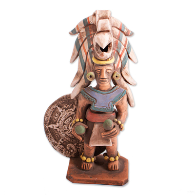 Escultura de cerámica - Escultura de cerámica hecha a mano de guerrero azteca de México