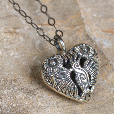 Sterling silver pendant necklace, 'Tuxtepec Hummingbird' - Sterling Silver Heart Shaped Mexican Hummingbird Necklace