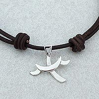 Halskette mit Anhänger aus Sterlingsilber, „Libra Moon“ – Taxco Halskette mit Anhänger aus Sterlingsilber mit Waage aus Mexiko