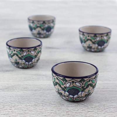 Tetera y tazas de cerámica, 'Green Valley' (juego para 4) - Juego de tetera y 4 tazas de cerámica artesanal en verde y azul.