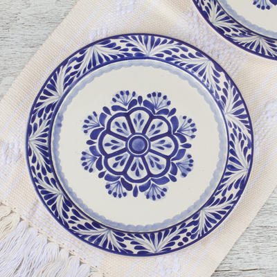 Majolica ceramic dinner plates, Floral Tradition (pair)