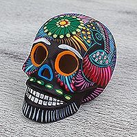 Calavera de cerámica - Acento decorativo de calavera de cerámica pintada a mano de México