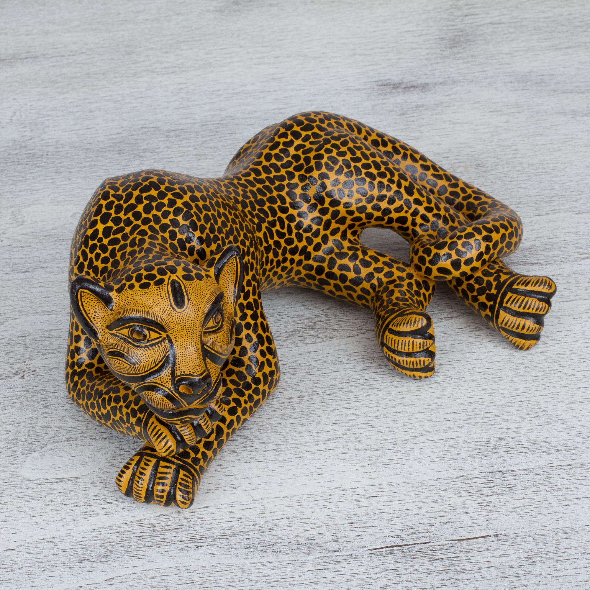 porcelain jaguar figurine