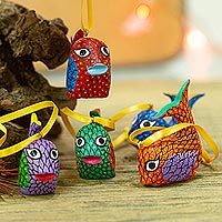 Wood alebrije ornaments, 'Sweet Whales' (set of 5) - Painted Wood Alebrije Whale Ornaments (Set of 5) from Mexico