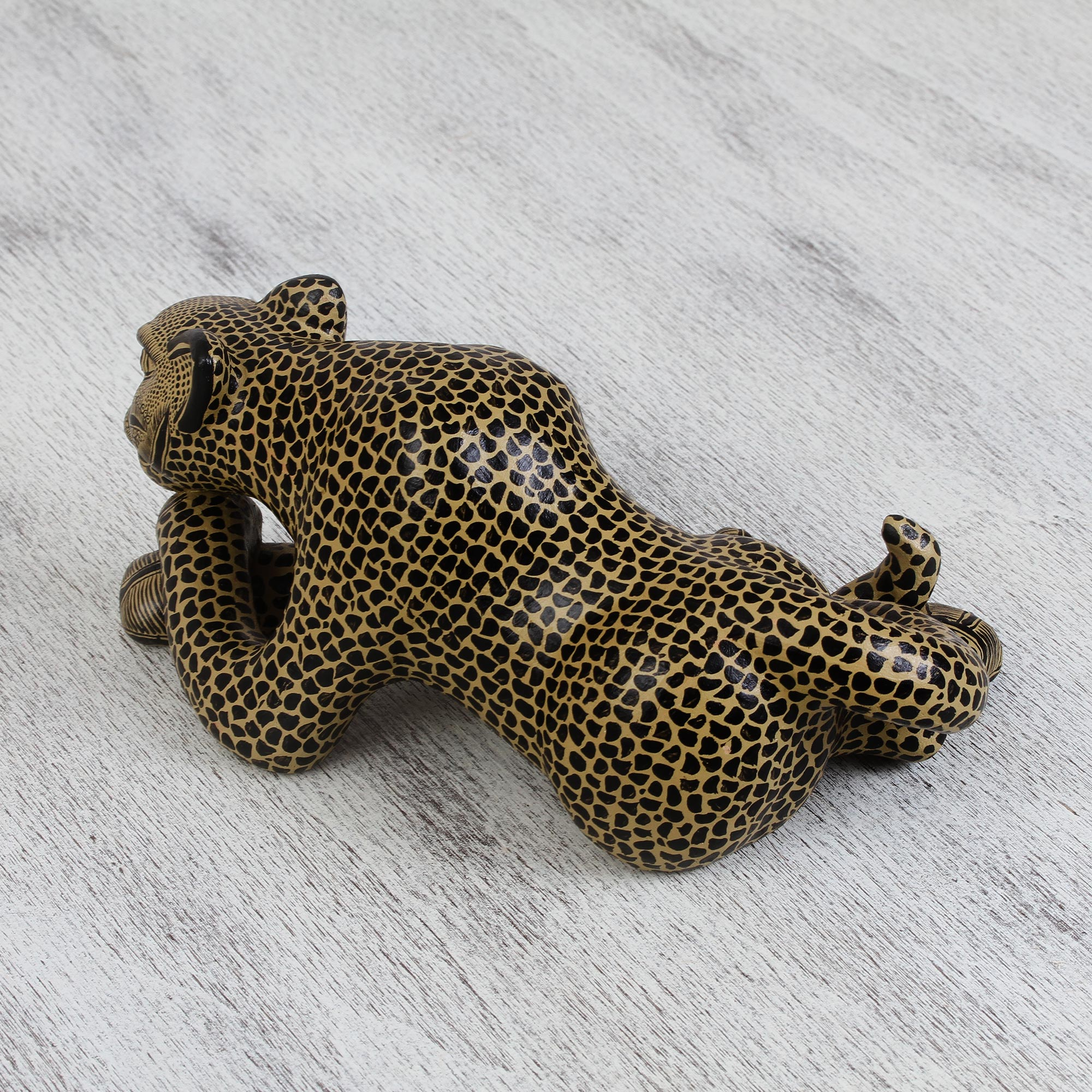 porcelain jaguar figurine