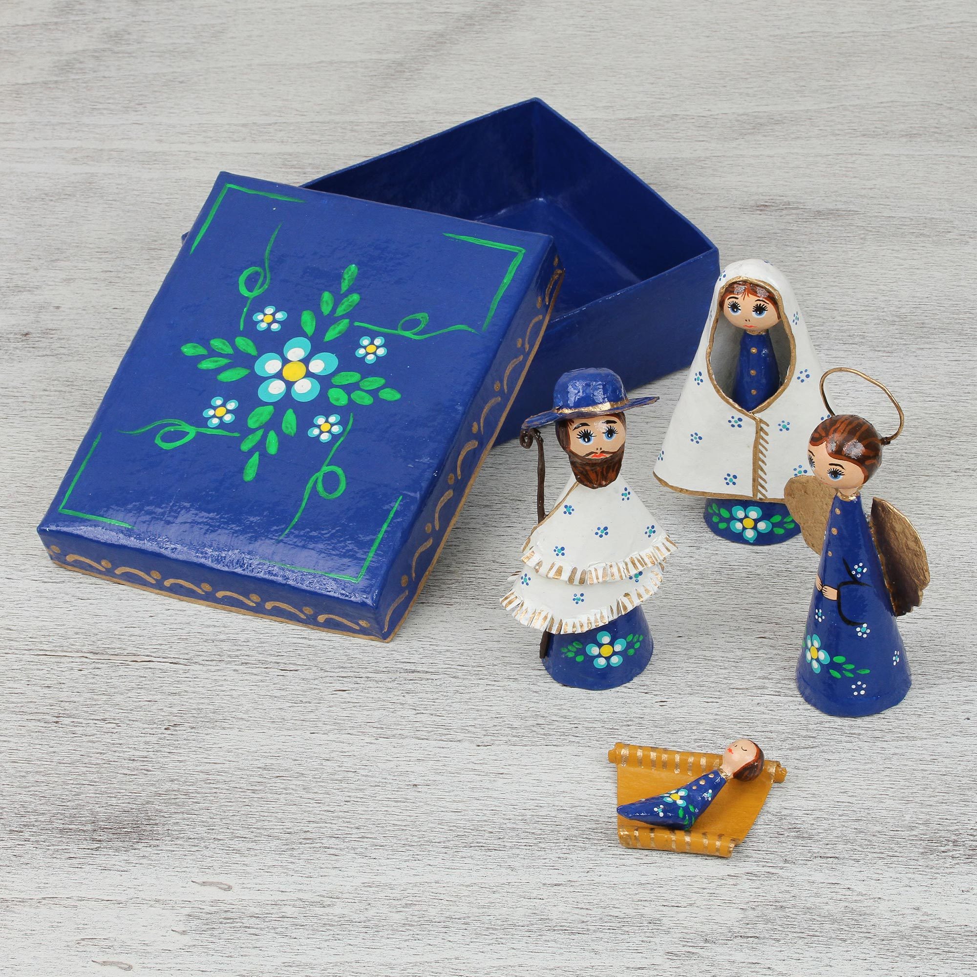 HandPainted Papier Mache Nativity Scene from Mexico Awestruck