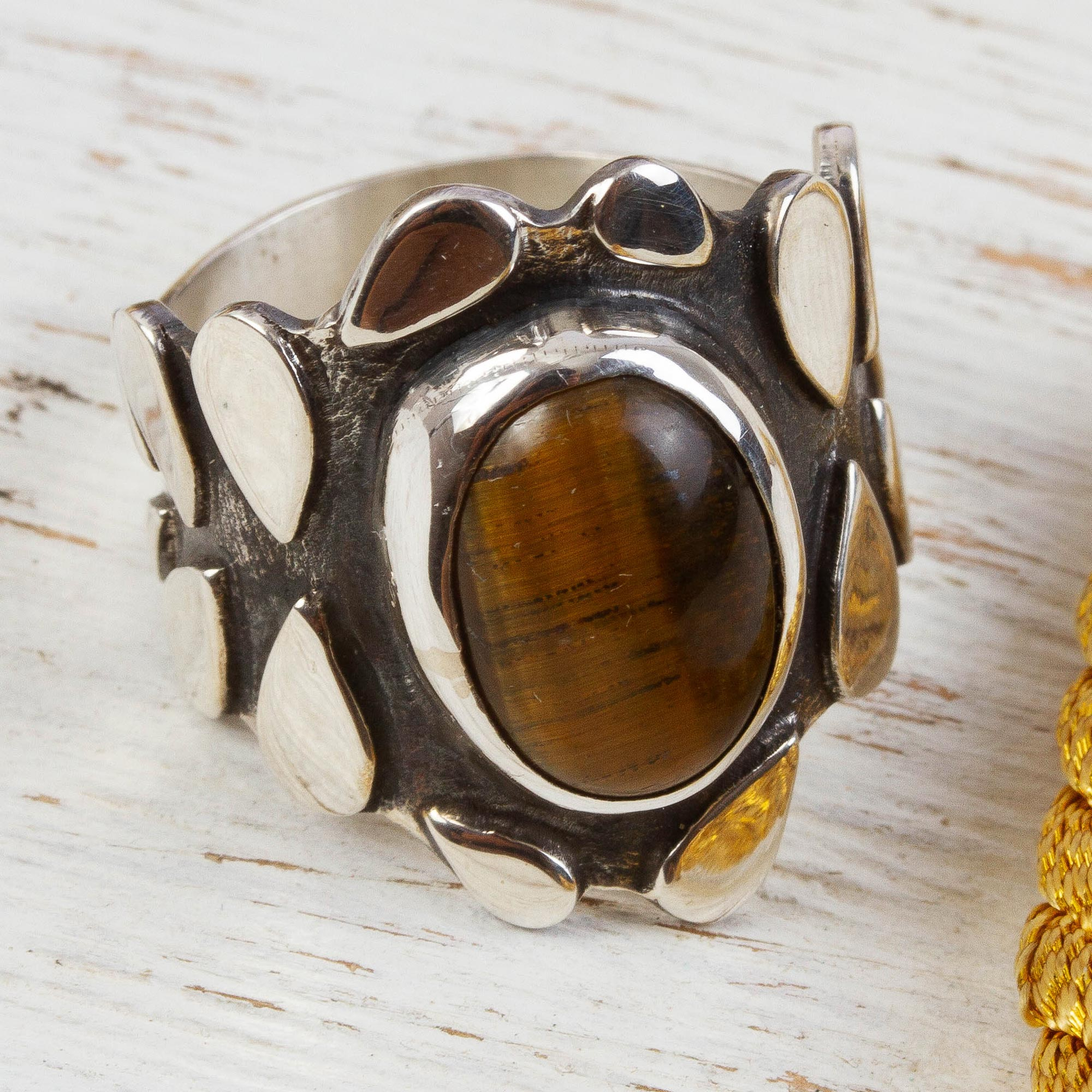 Tiger Eye Silver Ring - Bold and Striking | The Zen Crystals
