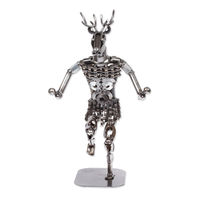 Upcycled Metall-Autoteil-Skulptur, 'Deer Dance' (Hirschtanz) - Upcycled Metall-Autoteil-Skulptur aus Mexiko