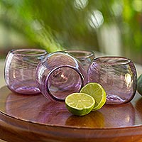 Copas de vino de vidrio reciclado, (juego de 4) - Copas de vino de vidrio reciclado en lila de México (juego de 4)