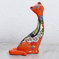 Keramikskulptur „Regal Cat“ – handbemalte Keramikkatzenskulptur aus Mexiko