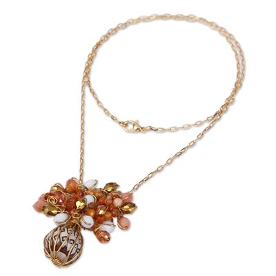 Halskette mit Anhänger aus Glas und Keramik mit Goldakzent - Halskette mit Anhänger aus 18-karätigem Gold mit Akzent aus Glas und Keramik