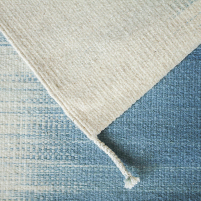 Alfombra zapoteca de lana, (2.5x5) - Alfombra de lana en azul y marfil de México (2,5x5)