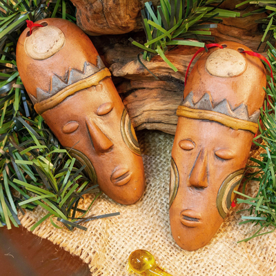 Keramikornamente, (Paar) - Keramische Maskenornamente in Braun aus Mexiko (Paar)