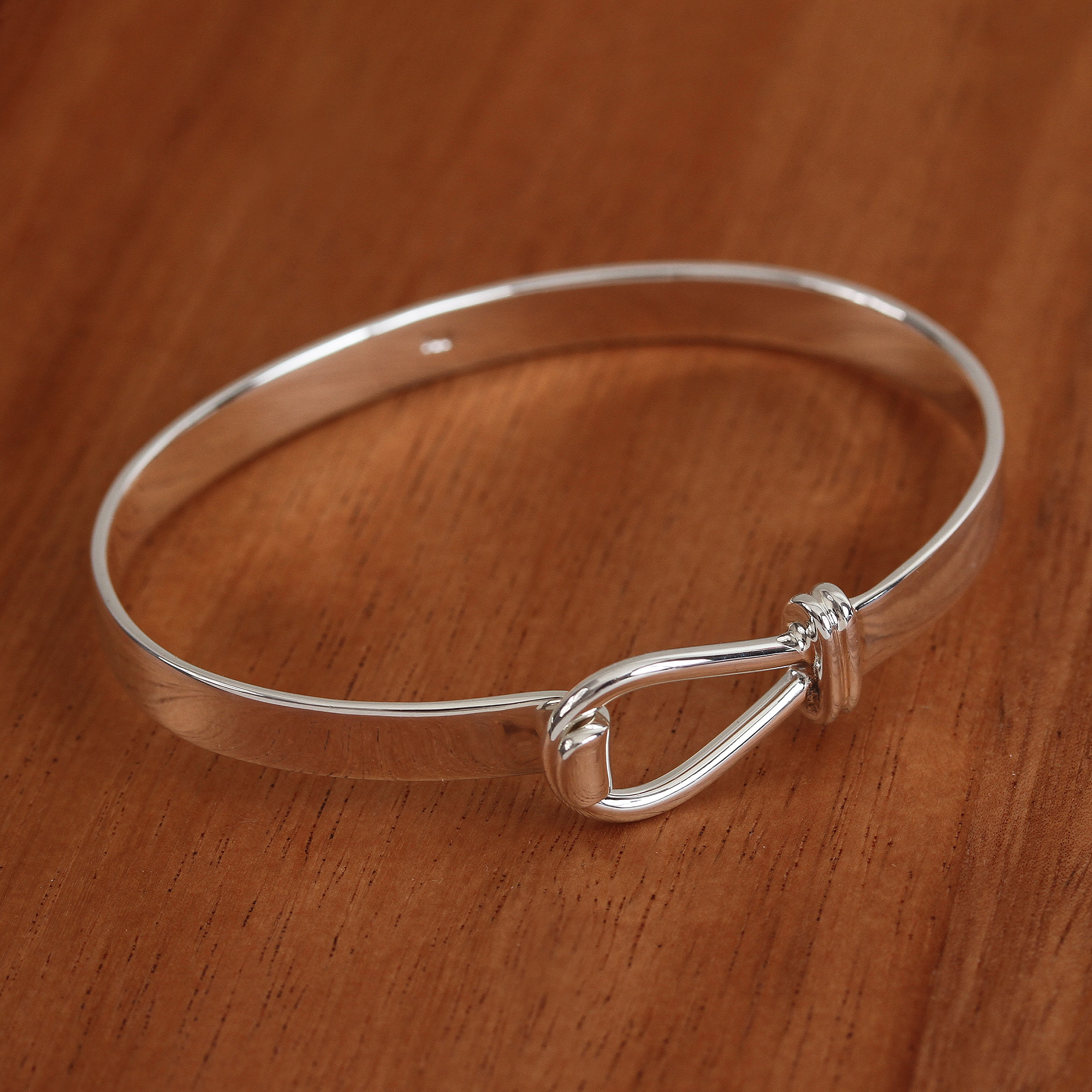 High-Polish Sterling Silver Bangle Bracelet from Mexico, 'Simple Union
